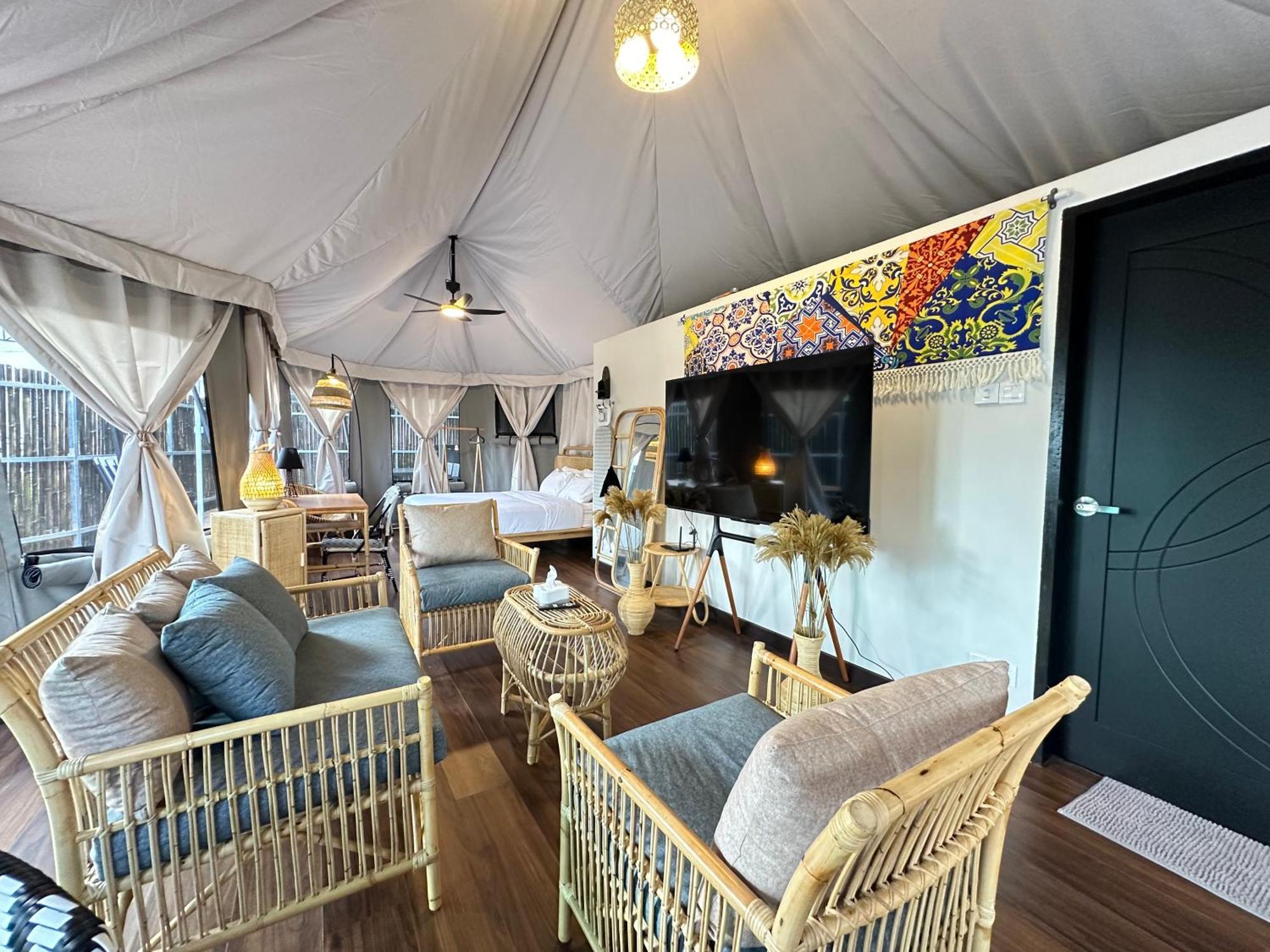 Kmah Parkland With Outdoor Jacuzzi Luxury tent Brinchang